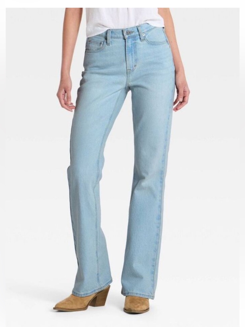 Universal Thread NWT 2 Mid-Rise Boot cut lightwash denim Jeans